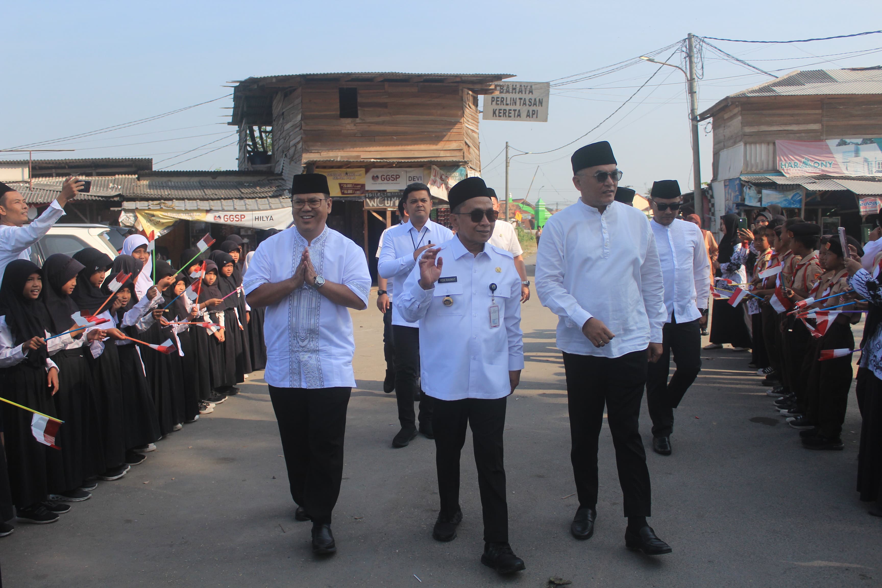 Kepala Dinas Perumahan dan Kawasan Permukiman Kota Serang Bersama dengan PJ Walikota Serang