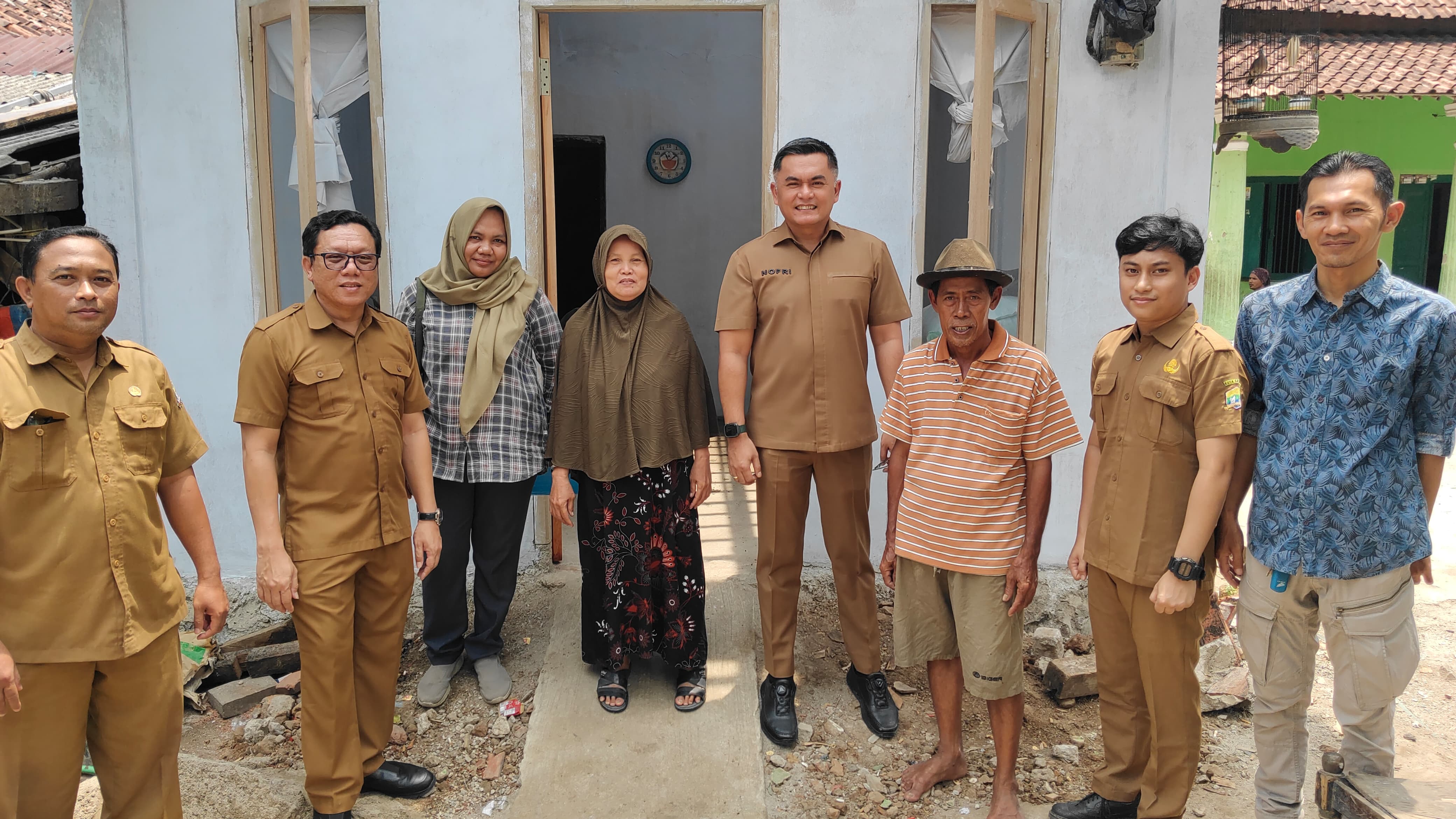 Monitoring Progres Pelaksanaan Sumbangan untuk Bantuan Rehabilitasi Rumah Tidak Layak Huni (RLTH) dari BJB, REI & Bank Banten